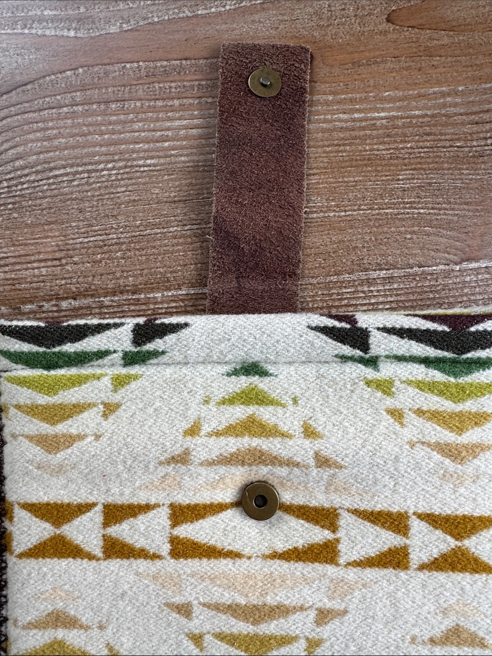 Pendleton Wool Tablet Sleeve - Picture 3 of 5